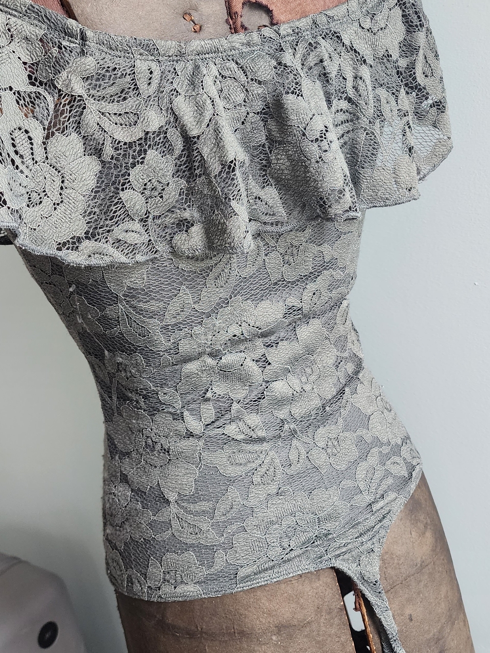Express Gray Lace Off-Shoulder Ruffle Bodysuit - Picture 4 of 8